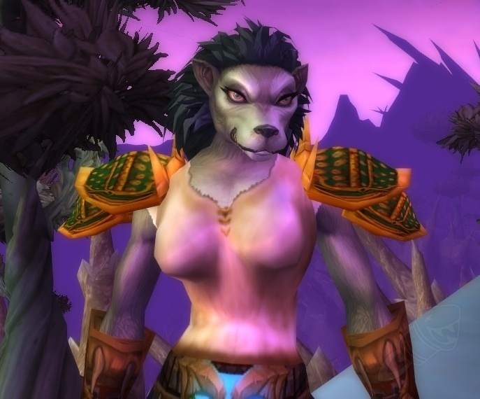 Sylvanaar Defender's Pauldrons