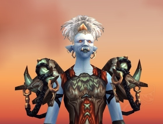 Tyrannical Gladiator's Dragonhide Spaulders